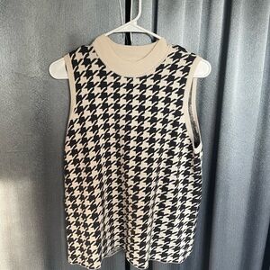 NWT Houndstooth Sleeveless Top- Black and Cream